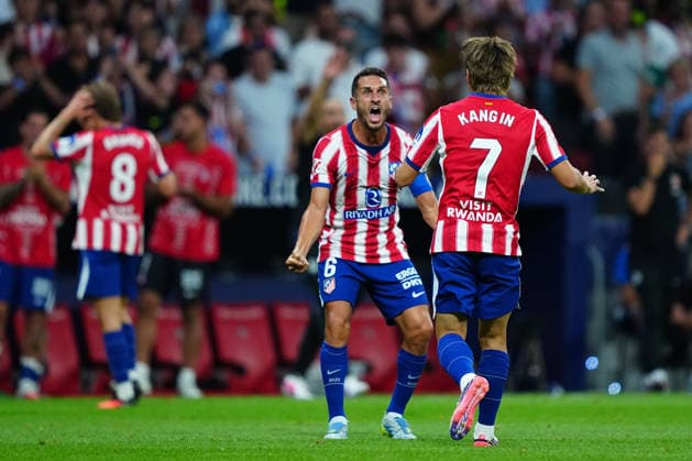 Atletico Madrid v Malaga CF - LaLiga EA Sports MD1 Lee Kang-In of Atletico Madrid celebrates his team s first goal with Koke of Atletico Madrid during the LaLiga EA Sports match between Atletico Madrid and Malaga CF at Metropolitano Stadium on August 19, 2026 in Madrid, Spain. Madrid Metropolitano Stadium Madrid Spain Copyright: xGokhanxTanerx xPSxImagesxGokhanxTanerx