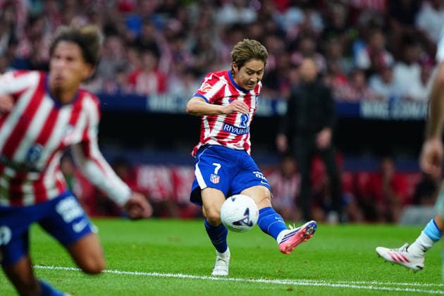 Atletico Madrid v Malaga CF - LaLiga EA Sports MD1 Lee Kang-In of Atletico Madrid scores his team s first goal during the LaLiga EA Sports match between Atletico Madrid and Malaga CF at Metropolitano Stadium on August 19, 2026 in Madrid, Spain. Madrid Metropolitano Stadium Madrid Spain Copyright: xGokhanxTanerx xPSxImagesxGokhanxTanerx