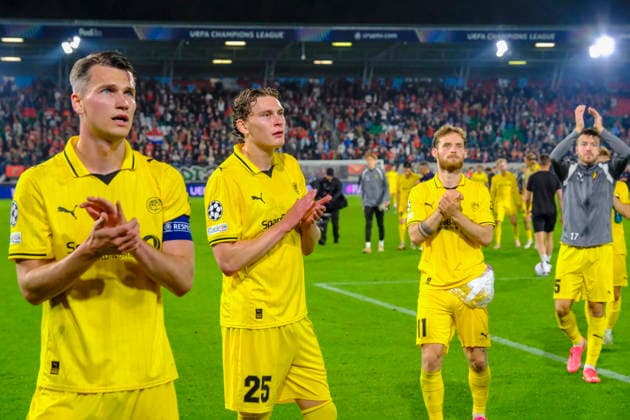 Champions League-kvalifisering, playoff: NEC Nijmegen - Bodo Glimt Nijmegen 20260819. Bodo Glimts Odin Bjortuft, Isak Määttä og Ole Didrik Blomberg etter playoff-kampen i Champions League-kvalifiseringen mellom mellom NEC Nijmegen og Bodo Glimt pa Goffertstadion. Foto: Patrick Post NTB Nijmegen Nederland EDITORIAL USE ONLY. RESTRICTED USE FOR BETTING COMPANIES Ref:_SPO07o8el9-joA.jpg *** Champions League Qualifying, Playoff: NEC Nijmegen vs. Bodo Glimt, Nijmegen, August 19, 2026. Bodo Glimt s Odin Bjortuft, Isak Määttä, and Ole Didrik Blomberg after the Champions League qualifying playoff match between NEC Nijmegen and Bodo Glimt at Goffert Stadium. Photo: Patrick Post, NTB, Nijmegen, Netherlands. EDITORIAL USE ONLY. RESTRICTED USE FOR BETTING COMPANIES  Copyright: xPatrickxPostx xNTBx