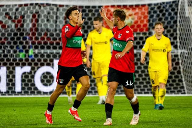 NIJMEGEN - Clement Bischoff of NEC Nijmegen (L) celebrates his team s first goal with Kaj Sierhuis of NEC Nijmegen (R) during the UEFA Champions League Play-offs match between NEC Nijmegen and FK Bodo Glimt at the Goffertstadion on August 19, 2026 in Nijmegen, the Netherlands. WART BRINKERHOF ANP xVIxANPxSportx xMarcelxterxBalsxIVx 565836911 originalFilename: 565836911.jpg