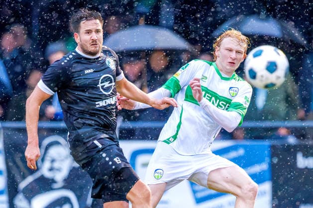 2026.08.19, xkwix, Fußball, Krombacher Westfalenpokal, SG Massen - FC Gütersloh, Sportanlage SG Massen, 2.Runde, Saison 2026 2027: Niklas Frese (FC Gütersloh 35) beim Torschuss zum 0:2 DFB regulations prohibit any use of photographs as image sequences and or quasi-video. Photo: xKamilxWilkowskixPressefotoKochx Nordrhein-Westfalen Deutschland *** August 19, 2026, xkwix, Soccer, Krombacher Westphalia Cup, SG Massen vs. FC Gütersloh, SG Massen Sports Complex, 2nd Round, 2026–2027 season: Niklas Frese of FC Gütersloh, age 35, taking a shot on goal to make it 0–2. DFB regulations prohibit any use of photographs as image sequences and or quasi-video. Photo: xKamilxWilkowskixPressefotoKochx, North Rhine-Westphalia, Germany