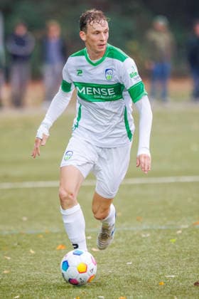 2026.08.19, xkwix, Fußball, Krombacher Westfalenpokal, SG Massen - FC Gütersloh, Sportanlage SG Massen, 2.Runde, Saison 2026 2027: Hannes John (FC Gütersloh 25) DFB regulations prohibit any use of photographs as image sequences and or quasi-video. Photo: xKamilxWilkowskixPressefotoKochx Nordrhein-Westfalen Deutschland *** August 19, 2026, xkwix, Soccer, Krombacher Westphalia Cup, SG Massen vs. FC Gütersloh, SG Massen Sports Complex, 2nd Round, 2026–2027 Season, Hannes John, FC Gütersloh 25. DFB regulations prohibit any use of photographs as image sequences and or quasi-video. Photo: xKamilxWilkowskixPressefotoKochx, North Rhine-Westphalia, Germany