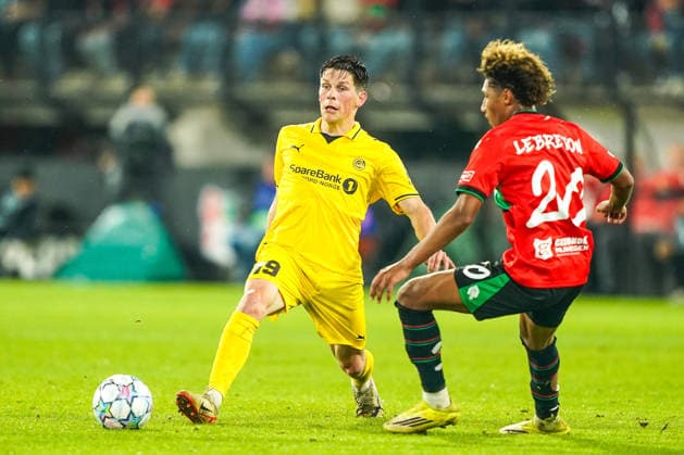2026-08-19 NEC Nijmegen v Bodo Glimt - UEFA Champions League Play-offs - 1st leg NIJMEGEN, NETHERLANDS - AUGUST 19: Sondre Brunstad Fet of FK Bodo Glimt, Noe Lebreton of N.E.C. Nijmegen during the UEFA Champions League Play-offs - 1st leg match between NEC Nijmegen and Bodo Glimt at Goffertstadion on August 19, 2026 in Nijmegen, Netherlands. Nijmegen Goffertstadion Netherlands Content not available for redistribution in The Netherlands directly or indirectly through any third parties. Copyright: xAndrexWeeningx