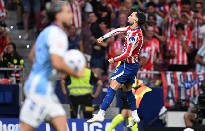 Atletico Madrid v Malaga - La Liga MADRID, SPAIN - AUGUST 19: Alex Baena of Atletico Madrid celebrates after scoring a goal during the La Liga match between Atletico Madrid and Malaga at Metropolitano Stadium in Madrid, Spain on August 19, 2026. Burak Akbulut Anadolu Madrid Spain. Editorial use only. Please get in touch for any other usage.  Copyright: x2026xAnadoluxBurakxAkbulutx