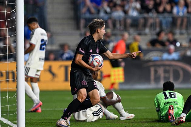 CHESTER, PA - AUGUST 19: Inter Miami CF offense Daniel Pinter 56 celebrates scoring a goal during the game between the Philadelphia Union and Inter Miami CF on August 19th, 2026 at Subaru Park in Chester, PA. (Photo by Terence Lewis Icon Sportswire) SOCCER: AUG 19 MLS, Fussball Herren, USA Philadelphia Union vs Inter Miami CF EDITORIAL USE ONLY Icon260819005