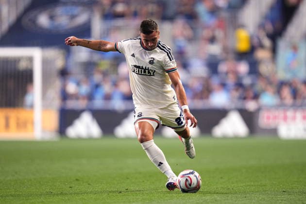 August 19, 2026: Philadelphia Union Defender Kai Wagner (27) kicks the ball during the first half of an MLS, Fussball Herren, USA match against Inter Miami at Subaru Park in Chester, Pennsylvania. CSM Chester United States of America - ZUMAc04_ 20260819_zma_c04_086 Copyright: xKylexRoddenx