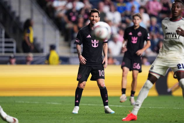 MLS, Fussball Herren, USA 2026: Union Vs Miami AUG 19 August 19, 2026: Inter Miami Foward Lionel Messi (10) watches the ball during the second half of an MLS match against the Philadelphia Union at Subaru Park in Chester, Pennsylvania. Kyle Rodden CSM (Credit Image: Â Kyle Rodden Cal Media) Chester Pennsylvania United States of America EDITORIAL USE ONLY Copyright: xx ZUMA-20260819_zma_c04_103.jpg KylexRoddenx csmphotothree512908