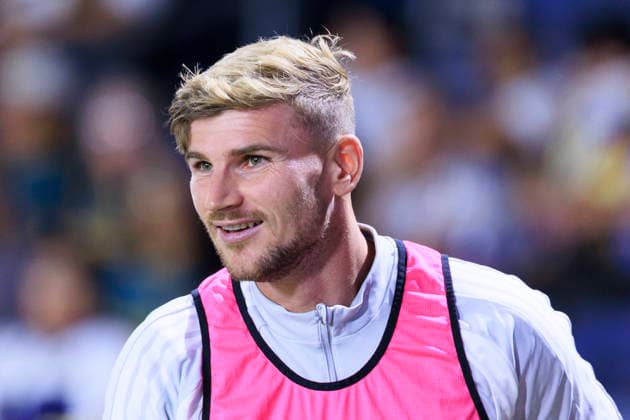 August 19, 2026, Carson, California, USA: Timo Werner 11 of the San Jose Earthquakes warms up on the sidelines during their regular season MLS, Fussball Herren, USA game against the LA Galaxy on Wednesday August 19, 2026 at the Dignity Health Sports Park Stadium in Carson, California. ARIANA RUIZ PI Carson USA - ZUMAp124 20260819_zaa_p124_016 Copyright: xArianaxRuizx