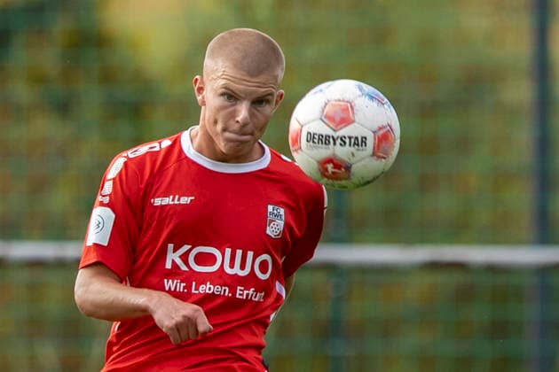 U19 DFB-Nachwuchsliga - Vorrunde Gruppe C: FC Rot-Weiß Erfurt vs. 1. FC Nürnberg; Erfurt; 19.08.2026 Henry Hartmann ( 5; FC Rot-Weiß Erfurt U19) U19 DFB-Nachwuchsliga - Vorrunde Gruppe C: FC Rot-Weiß Erfurt vs. 1. FC Nürnberg; Hauptplatz Cyriaksgebreite Erfurt; 19.08.2026 DFB REGULATIONS PROHIBIT ANY USE OF PHOTOGRAPHS AS IMAGE SEQUENCES AND OR QUASI-VIDEO. *** U19 DFB Youth League Preliminary Round Group C FC Rot Weiß Erfurt vs. 1 FC Nürnberg Erfurt, August 19, 2026 Henry Hartmann 5 FC Rot Weiß Erfurt U19 U19 DFB Youth League Preliminary Round Group C FC Rot Weiß Erfurt vs. 1 FC Nürnberg MainField, Cyriaksgebreite, Erfurt, August 19, 2026 DFB regulations prohibit any use of photographs as image sequences and or quasi-video Copyright: xBEAUTIFULxSPORTS Duehringx