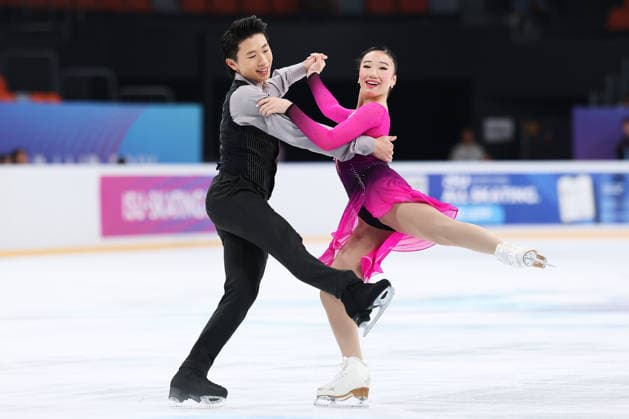 XI AN, CHINA - AUGUST 20: Chanelle Chum and Osckar Chum perform in the Junior Ice Dance rhythm dance on day 1 of the ISU Figure skating, Eiskunstlauf Junior Grand Prix Xi an 2026 on August 20, 2026 in Xi an, Shaanxi Province of China.  Copyright: xVCGx 111661028308