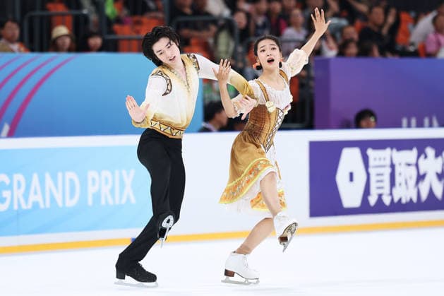 XI AN, CHINA - AUGUST 20: Xing Yuxuan and Han Wan Chau perform in the Junior Ice Dance rhythm dance on day 1 of the ISU Figure skating, Eiskunstlauf Junior Grand Prix Xi an 2026 on August 20, 2026 in Xi an, Shaanxi Province of China.  Copyright: xVCGx 111661028995