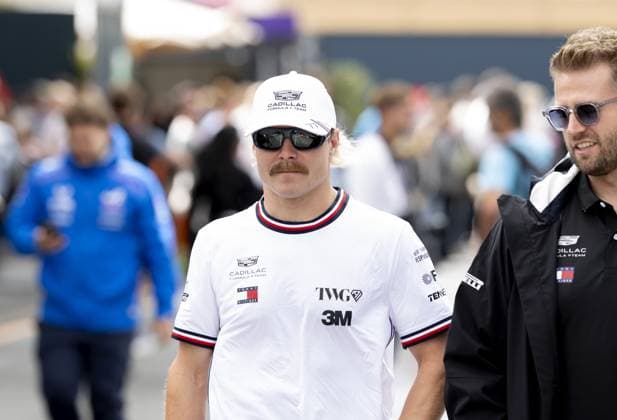 ZANDVOORT - Valtteri Bottas (Cadillac) arrives at the Zandvoort Circuit ahead of the Dutch F1 Grand Prix. SANDER KONING ANP xVIxANPxSportx xxANPxIVx 565858644 originalFilename: 565858644.jpg