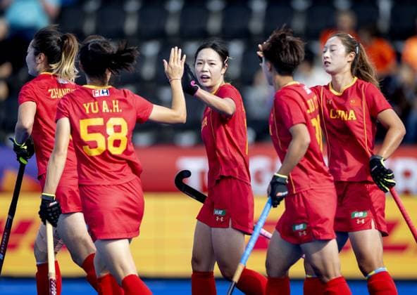 AMSTELVEEN - Anhui Yu of China celebrates the 2-1 during the group stage match at the Hockey World Cup between China and South Africa at the Wagener Stadium. KOEN VAN WEEL ANP xVIxANPxSportx xxANPxIVx 565859259 originalFilename: 565859259.jpg