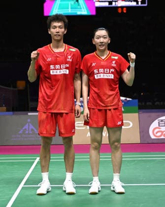 (260820) -- NEW DELHI, Aug. 20, 2026 -- Jiang Zhenbang (L) Wei Yaxin of China pose for photos after winning the mixed doubles round of 16 match between Jiang Zhenbang Wei Yaxin of China and Pakkapon Teeraratsakul Sapsiree Taerattanachai of Thailand at BWF World Championships in New Delhi, India, Aug. 20, 2026. ) (SP)INDIA-NEW DELHI-BADMINTON-BWF WORLD CHAMPIONSHIPS-MIXED DOUBLES JavedxDar 