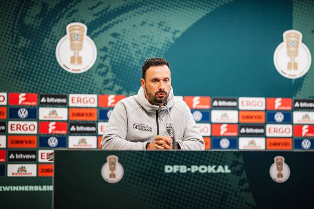 DFB-Pokal Pressekoferenz: Lüneburger SK - SV Werder Bremen, 20.08.2026 Tarek Gibbah (Trainer Lüneburger SK Hansa); Fußball, DFB-Pokal, Pressekonferenz: Lüneburger SK vs. SV Werder Bremen am 20.08.2026 im Millerntor-Stadion, Hamburg DFB REGULATIONS PROHIBIT ANY USE OF PHOTOGRAPHS AS IMAGE SEQUENCES AND OR QUASI-VIDEO. *** DFB Cup Press Conference: Lüneburger SK vs. SV Werder Bremen, August 20, 2026; Tarek Gibbah, Head Coach of Lüneburger SK; Hansa Soccer, DFB Cup, press conference for Lüneburger SK vs. SV Werder Bremen on August 20, 2026, at Millerntor Stadium, Hamburg. DFB regulations prohibit any use of photographs as image sequences and or quasi-video. Copyright: xBEAUTIFULxSPORTS Tonhäuserx