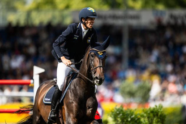 260820 Henrik von Eckermann of Sweden with horse Minute Man compete in the team and individual jumping qualifier round two during day 10 of the 2026 FEI World Championshipson August 20, 2026 in Aachen. Photo: Emma Wallskog BILDBYRAN kod EW EW0692 ridsport equestrian rid-vm 2026 2026 fei world championships bbeng ridsport-vm hoppning jumping sverige *** August 20, 2026: Henrik von Eckermann of Sweden, riding Minute Man, competes in the second round of the team and individual show jumping qualifiers on Day 10 of the 2026 FEI World Championships in Aachen. 2026 in Aachen. Photo by Emma Wallskog, BILDBYRAN, code EW EW0692: equestrian sports, 2026 World Championships, 2026 FEI World Championships, BBENG, equestrian World Championships, show jumping, Sweden  Copyright: EMMAxWALLSKOG BB260820EW046