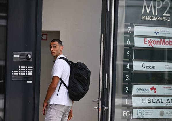 20.08.2026, xophax, Fussball 1.Bundesliga, 1.FC Koeln 1.FC Köln , Mediapark Köln. Ellyes Skhiri auf dem Weg zum Medizincheck in der Atos Mediapark Klinik in Köln . Köln *** August 20, 2026, xophax, Soccer, Bundesliga 1, 1. FC Köln, Mediapark Cologne, Ellyes Skhiri on his way to a medical exam at the Atos Mediapark Clinic in Cologne, Cologne