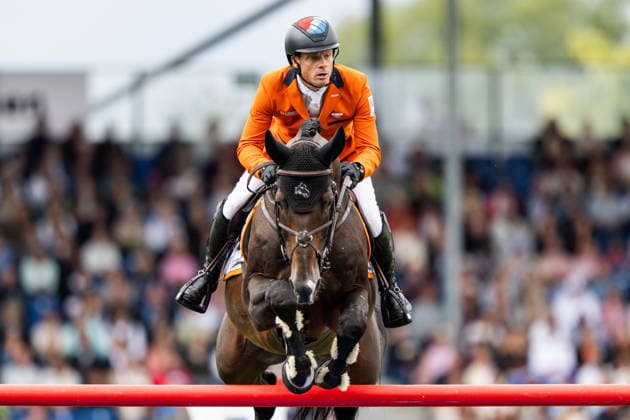 260820 Willem Greve of Netherlands with horse Grandorado compete in the team and individual jumping qualifier round two during day 10 of the 2026 FEI World Championshipson August 20, 2026 in Aachen. Photo: Emma Wallskog BILDBYRAN kod EW EW0692 ridsport equestrian rid-vm 2026 2026 fei world championships bbeng ridsport-vm hoppning jumping *** August 20, 2026: Willem Greve of the Netherlands, riding Grandorado, competed in the second round of the team and individual show jumping qualifiers on Day 10 of the 2026 FEI World Championships in Aachen. 2026 in Aachen. Photo by Emma Wallskog, BILDBYRAN, code EW EW0692, equestrian sports, 2026 World Championships, 2026 FEI World Championships, BBENG, equestrian sports, World Championships, show jumping  Copyright: EMMAxWALLSKOG BB260820EW074