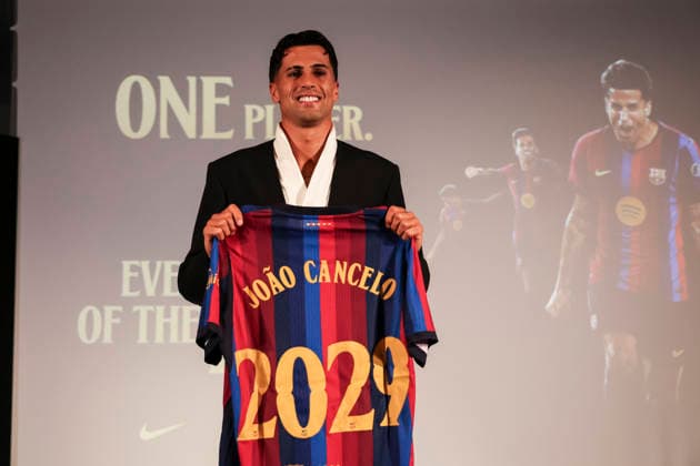August 20, 2026, Barcelona, Barcelona, SPAIN: Joao Cancelo poses in his shirt after signing his new contract as a new FC Barcelona, Barca player during his presentation at Commercial Office on August 20 2026 in Barcelona, Spain. Barcelona SPAIN - ZUMAa181 20260820_zaa_a181_047 Copyright: xJavierxBorregox