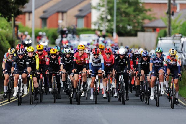 2026 Lloyds Tour of Britain Women Picture by Alex Whitehead SWpix.com - 20 08 2026 - Cycling - UCI Women s World Tour - 2026 Lloyds Tour of Britain Women - Stage 2: Clitheroe to Blackpool (110.5km) - The Peloton Copyright: x xSWpix.comx(t axPhotographyxHubxLtd)xAlexxWhitehead SWpix.comx SWP-3030-18327