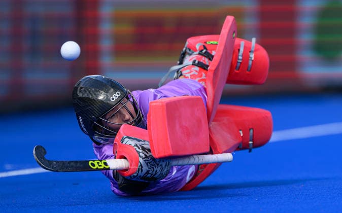 Hockey World Cup Day Six Miriam Pritchard of England makes a stick save in the warm up before the match against India in the 2026 FIH Hockey World Cup at Wagener Stadium, Amstelveen 20 08 2026 UK Newspapers OUT Copyright: xGraemexWilcocksonx FIL-23805-0018