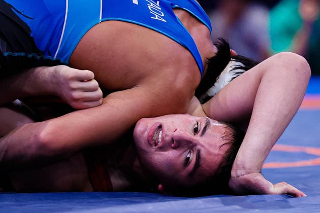 U20 World Championships 86kg FS - Mahammad Abaszada (AZE) df. Alan Taymurazovich Tigiev (BUL) *** U20 World Championships, 86 kg Freestyle: Mahammad Abaszada (AZE) defeated Alan Taymurazovich Tigiev (BUL) Copyright: xKostadinxAndonovx