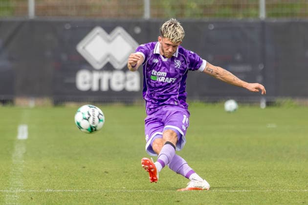 Ingolstadt, Deutschland 20. August 2026: Testspiel - 2026 2027 - FC Ingolstadt 04 gegen BSG Chemie Leipzig Im Bild: Linus Rosenlöcher Rosenloecher (FCI) Audi Sportpark Bayern *** Ingolstadt, Germany, August 20, 2026 Friendly Match 2026–2027: FC Ingolstadt 04 vs. BSG Chemie Leipzig Pictured: Linus Rosenlöcher (Rosenloecher), FCI, Audi Sportpark Bayern Copyright: xFotostandx xSchäferx