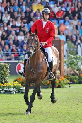 Richard Vogel (GER, Deutschland) mit Pferd United Touch S, aktueller Europameister und Sieger des Rolex Grand Prix von Aachen 2026 (CHIO Aachen)s FEI Jumping World Championship, WM, Weltmeisterschaft Second Competition Team Final & Second Individual Qualifier, Mercedes-Benz Prize, Springen, FEI Jumping World Championship , Turkish Airlines-Prize, Einzel und Teamwertung, Jumping , AACHEN - FEI World Championships 2026, Weltfest des Pferdesports, Reitsport Weltmeisterschaft 2026, Aachen 2026, Welcome Home 2026, Aachener Soers, 11. bis 23. August 2026, Reitsport, 20.08.2026, Aachen Aachener Soers Deutschland *** Richard Vogel GER, Germany, riding United Touch S, current European Champion and winner of the 2026 Rolex Grand Prix in Aachen, CHIO Aachen’s FEI Jumping World Championship Second Competition, Team Final, Second Individual Qualifier, Mercedes-Benz Prize, Show Jumping, FEI Jumping World Championship, Turkish Airlines Prize, Individual and Team Standings, Show Jumping, AACHEN FEI World Championships 2026, World Festival of Equestrian Sports, 2026 Equestrian World Championships, Aachen 2026, Welcome Home 2026, Aachen Soers, August 11–23, 2026, Equestrian Sports, August 20, 2026, Aachen Soers, Germany