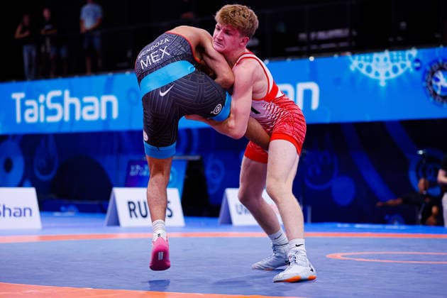 U20 World Championships 61kg FS - Aaron James Seidel (USA) df. Moses Isaiah Mendoza Garza (MEX) *** U20 World Championships, 61 kg Freestyle: Aaron James Seidel (USA) def. Moses Isaiah Mendoza Garza (MEX) Copyright: xKostadinxAndonovx