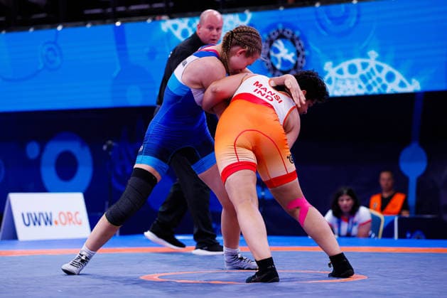 U20 World Championships 68kg WW - Mansi Lather (IND) df. Evangeliia Berezhnova (RUS) *** U20 World Championships, 68 kg Open Weight: Mansi Lather (IND) defeated Evangeliia Berezhnova (RUS) Copyright: xKostadinxAndonovx