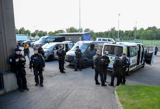 LKS 20260820 Police wait for the match to start before the football UEFA Conference League match FC Inter of Turku vs. FC Kobenhavn of Copenhagen in Turku, Finland on Thursday, 20th August, 2026. - MARKKU ULANDER Turku Finland 8pYeHXd-IH4  Copyright: xMarkkuxUlanderx 8pYeHXd-IH4
