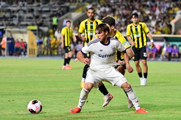 Kairat Almaty v RSC Anderlecht - UEFA Europa League ALMATY, KAZACHSTAN - AUGUST 20 : Cvetkovic Mihajlo forward of RSC Anderlecht during the UEFA Europa League 2026 27 play-off round first leg between Kairat Almaty and RSC Anderlecht on August 20, 2026 in Almaty, Kazachstan, 20 08 2026 Almaty Kazachstan  Copyright: xJanxDexMeuleneirx