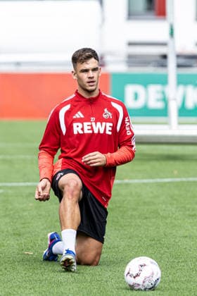 Training, 1.FC Köln, 20.08.2026 Thijs Dallinga (1. FC Köln, 27) beim Training Training, 1.FC Köln, 20.08.2026 DFL regulations prohibit any use of photographs as image sequences and or quasi video. *** Training, 1. FC Köln, August 20, 2026 Thijs Dallinga, 1. FC Köln, 27, during training Training, 1. FC Köln, August 20, 2026 DFL regulations prohibit any use of photographs as image sequences and or quasi-video Copyright: xBEAUTIFULxSPORTS Buriakovx