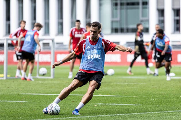 Training, 1.FC Köln, 20.08.2026 Thijs Dallinga (1. FC Köln, 27) beim Training Training, 1.FC Köln, 20.08.2026 DFL regulations prohibit any use of photographs as image sequences and or quasi video. *** Training, 1. FC Köln, August 20, 2026 Thijs Dallinga, 1. FC Köln, 27, during training Training, 1. FC Köln, August 20, 2026 DFL regulations prohibit any use of photographs as image sequences and or quasi-video Copyright: xBEAUTIFULxSPORTS Buriakovx