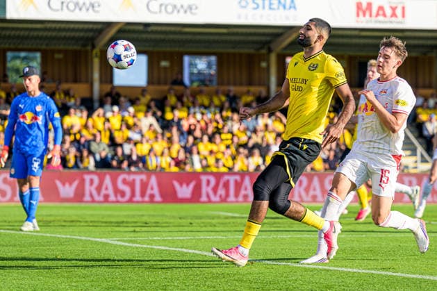 260820 Abdullah Iqbal of Mjällby during the Europa League qualifying football match between Mjällby and FC Red Bull Salzburg on August 20, 2026 in Hällevik. Photo: Christoffer Borg Mattisson BILDBYRAN COP 261 CB0549 fotboll football soccer fotball uefa europa league europa league mjällby fc red bull salzburg bbeng *** August 20, 2020: Abdullah Iqbal of Mjällby during the Europa League qualifying soccer match between Mjällby and FC Red Bull Salzburg on August 20, 2026 in Hällevik Photo by Christoffer Borg Mattisson BILDBYRAN COP 261 CB0549 soccer football fotball UEFA Europa League Europa League Mjällby FC Red Bull Salzburg bbeng  Copyright: CHRISTOFFERxBORGxMATTISSON BB260820CB040