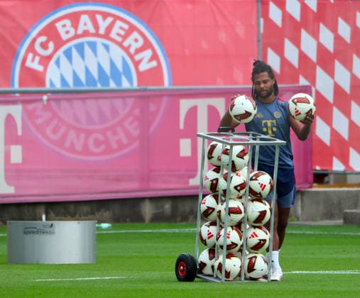 20.08.2026, FC Bayern Training, FCB Campus Muenchen, Fussball, Muenchen, im Bild: Serge Gnabry (FC Bayern Muenchen) *** August 20, 2026, FC Bayern Training, FCB Campus Munich, Soccer, Sports, Munich, Pictured: Serge Gnabry, FC Bayern Munich