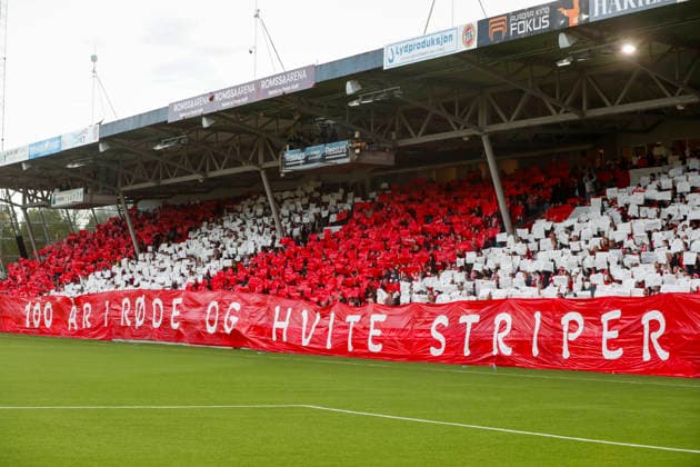 Conference Leauge menn, play-off 2026: Tromso - Brighton Tromso 20260820. Hjemmepublikummet for playoff-kampen i Conference League-kvalifiseringen i fotball mellom Tromso og Brighton pa Romssa Arena. Foto: Rune Stoltz Bertinussen NTB Tromso Norge EDITORIAL USE ONLY. RESTRICTED USE FOR BETTING COMPANIES Ref:_SPOcVd3aLjfv-0.jpg *** Conference League Men, 2026 Conference League Playoffs: Tromsø vs. Brighton, Tromsø, August 20, 2026. The home crowd at the Conference League qualifying playoff soccer match between Tromsø and Brighton at Romssa Arena. Photo by Rune Stoltz Bertinussen, NTB, Tromsø, Norway. EDITORIAL USE ONLY RESTRICTED USE FOR BETTING COMPANIES  Copyright: xRunexStoltzxBertinussenx xNTBx