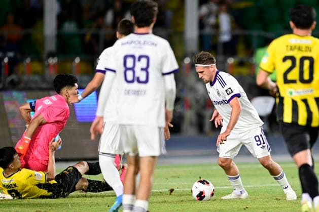 Kairat Almaty v RSC Anderlecht - UEFA Europa League ALMATY, KAZACHSTAN - AUGUST 20 : Bertaccini Adriano forward of RSC Anderlecht during the UEFA Europa League 2026 27 play-off round first leg between Kairat Almaty and RSC Anderlecht on August 20, 2026 in Almaty, Kazachstan, 20 08 2026 Almaty Kazachstan  Copyright: xJanxDexMeuleneirx