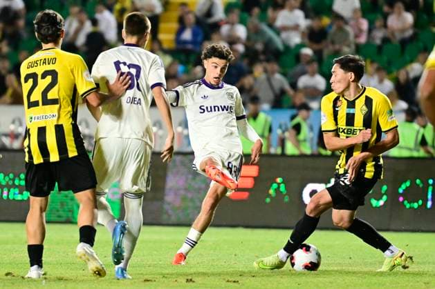 Kairat Almaty v RSC Anderlecht - UEFA Europa League ALMATY, KAZACHSTAN - AUGUST 20 : Degreef Tristan midfielder of RSC Anderlecht during the UEFA Europa League 2026 27 play-off round first leg between Kairat Almaty and RSC Anderlecht on August 20, 2026 in Almaty, Kazachstan, 20 08 2026 Almaty Kazachstan  Copyright: xJanxDexMeuleneirx