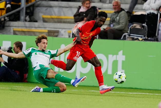 Denmark Conference League: FC Nordsjaelland - FC St. Gallen St. Gallen s Joel Ruiz and FC Nordsjaellands Prince Amoako during the Conference League qualification match between FC Nordsjaelland and FC St. Gallen in Farum on Thursday, August 20, 2026. (Photo: Sebastian Elias Uth Scanpix 2026) , Farum Denmark *** Denmark Conference League: FC Nordsjaelland vs. FC St. Gallen. St. Gallen’s Joel Ruiz and FC Nordsjaelland’s Prince Amoako during the Conference League qualifying match between FC Nordsjaelland and FC St. Gallen in Farum on Thursday, August 20, 2026. Photo by Sebastian Elias Uth, Scanpix 2026, Farum, Denmark  Copyright: SebastianxEliasxUthx spdk20260820-191525-L