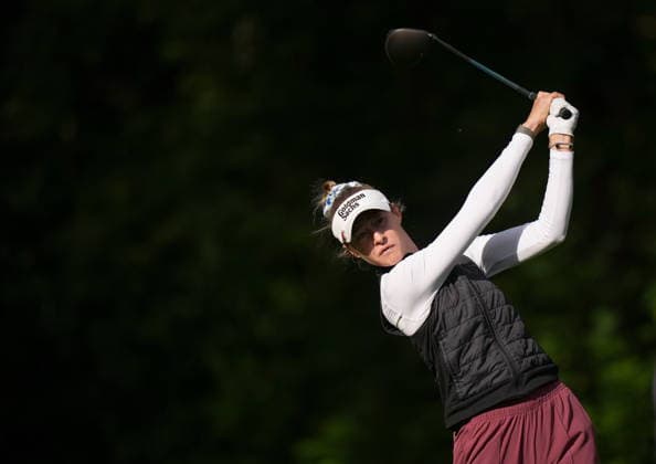August 20, 2026, Edmonton, Ab, CANADA: Nelly Korda, of the U.S., hits her tee shot on the 14th hole during the first round at the CPKC Canadian Women s Open LPGA, Golf Damen golf tournament in Edmonton on Thursday, August 20, 2026. Canada News - August 20, 2026  - ZUMAc35_ 20260820_zaf_c35_023 Copyright: xDarrylxDyckx