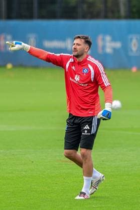 Heuer Fernandes Daniel ( HSV ) Deutschland , Hamburg , Volksparkstadion Trainingsgelände , Fussball , 1. Bundesliga , Training des Hamburger SV *** Daniel Heuer Fernandes, HSV, Germany, Hamburg, Volksparkstadion Training Facility, Soccer, Bundesliga 1, Hamburger SV Training