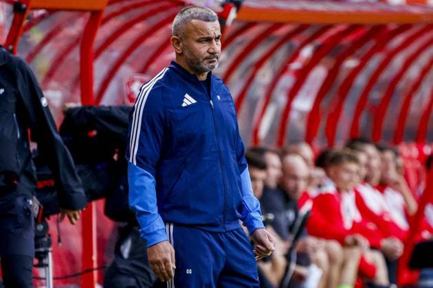 ENSCHEDE - Qarabag FK head coach Gurban Gurbanov during the UEFA Conference League match between FC Twente and Qarabag FK at De Grolsch Veste stadium on 20 August 2026 in Enschede, the Netherlands. WART BRINKERHOF ANP xVIxANPxSportx xMarcelxterxBalsxIVx 565888295 originalFilename: 565888295.jpg