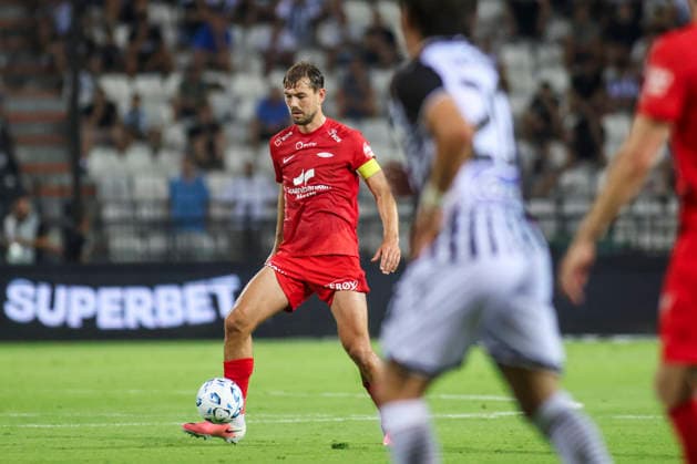 Conference League i fotball 2026: PAOK-Brann Thessaloniki 20260820. Branns Fredrik Pallesen Knudsen under playoff-kampen i Conference League-kvalifiseringen i fotball mellom PAOK og Brann pa Toumba Stadium. Foto: Spiros Makridis NTB Thessaloniki Hellas EDITORIAL USE ONLY. RESTRICTED USE FOR BETTING COMPANIES Ref:_SPOhwOS1xYoo_k.jpg *** 2026 Conference League in soccer: PAOK vs. Brann, Thessaloniki, August 20, 2026. Brann s Fredrik Pallesen Knudsen during the playoff match in the Conference League soccer qualifiers between PAOK and Brann at Toumba Stadium. Photo: Spiros Makridis, NTB, Thessaloniki. Best regardsas EDITORIAL USE ONLY; RESTRICTED USE FOR BETTING COMPANIES  Copyright: xSpirosxMakridisx xNTBx