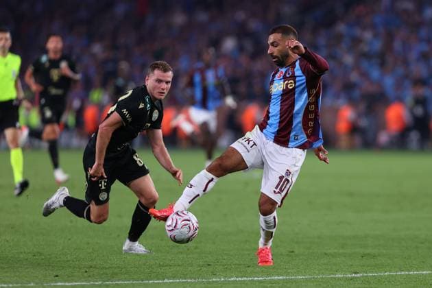Trabzonspor v Ferencvaros - UEFA Europa League TRABZON, TURKIYE - AUGUST 20: Mohamed Salah (10) of Trabzonspor in action during the first leg of the UEFA Europa League play-off round between Trabzonspor and Ferencvaros at Papara Park in Trabzon, Turkiye on August 20, 2026. Hasan Tascan Anadolu Trabzon Turkey. Editorial use only. Please get in touch for any other usage.  Copyright: x2026xAnadoluxHasanxTascanx