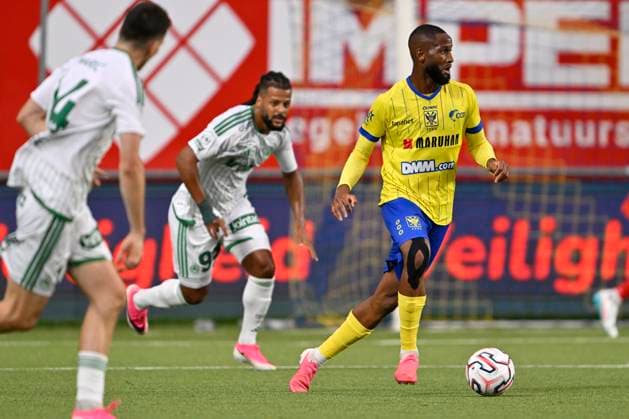 Sint-Truidense VV v Omonia Nicosia AC - UEFA Europa League SINT-TRUIDEN, BELGIUM - AUGUST 20 : Sissako Abdoulaye midfielder of Sint-Truidense VV during the UEFA Europa League 2026 27 play-off round first leg between Sint-Truidense VV and Omonia Nicosia AC on August 20, 2026 in Sint-Truiden, Belgium, 20 08 2026 Sint-Truiden Belgium  Copyright: xDhax