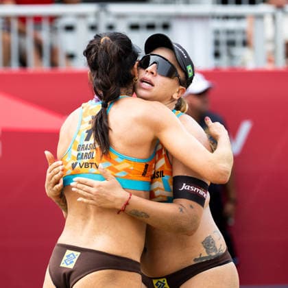 August 20, 2026, Montreal, Quebec, Canada: CAROLINA SOLBERG SALGADO and REBECCA CAVALCANTE BARBOSA SILVA from Brazil in match against Hailey Harward and Kylie Kuyava-De Berg from USA at Beach Pro Tour at Parc Jean-Drapeau in Montreal, Quebec, Canada on 2026-08-20 VOLLEYBALL: Beach Pro Tour Montreal 2026  - ZUMAl189 20260820_zsp_l189_064 Copyright: xYannickxLegarex