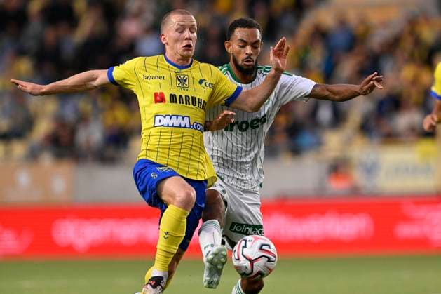 Sint-Truidense VV v Omonia Nicosia AC - UEFA Europa League SINT-TRUIDEN, BELGIUM - AUGUST 20 : Vanwesemael Robert-Jan defender of Sint-Truidense VV and Montnor Jaden forward of Omonia Nicosia AC during the UEFA Europa League 2026 27 play-off round first leg between Sint-Truidense VV and Omonia Nicosia AC on August 20, 2026 in Sint-Truiden, Belgium, 20 08 2026 Sint-Truiden Belgium  Copyright: xDhax