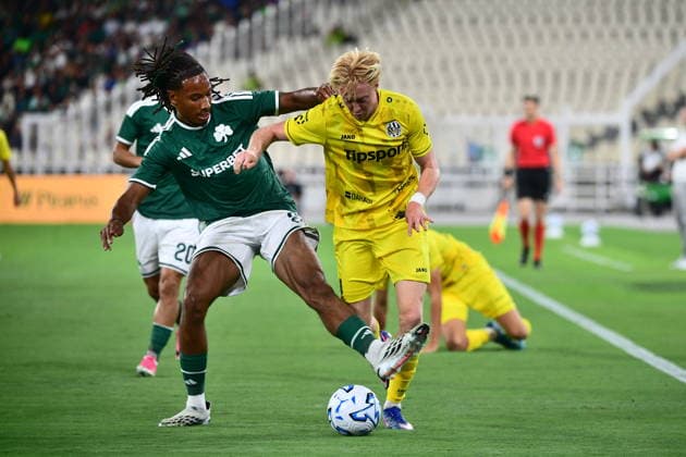 UEFA Conference League, Panathinaikos vs Hradec Kralove - Etienne Camara of Panathinaikos in action against Tom Sloncik of Hradec Kralove during the UEFA Conference LeaguePlay-offs 1st leg soccer match between Panathinaikos vs Hradec Kralove, held at Olympic Athletic Center of Athens Spyros Louis in Athens, Greece, on 20 August 2026. IMAGO ONE INCH PRODUCTIONS ATHENS GREECE Copyright: xOnexInchxProductionsx 7060854