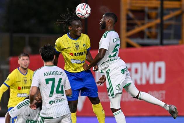 Sint-Truidense VV v Omonia Nicosia AC - UEFA Europa League SINT-TRUIDEN, BELGIUM - AUGUST 20 : Soelle Soelle Frederic forward of Sint-Truidense VV and Coulibaly Senou defender of Omonia Nicosia AC during the UEFA Europa League 2026 27 play-off round first leg between Sint-Truidense VV and Omonia Nicosia AC on August 20, 2026 in Sint-Truiden, Belgium, 20 08 2026 Sint-Truiden Belgium  Copyright: xDhax